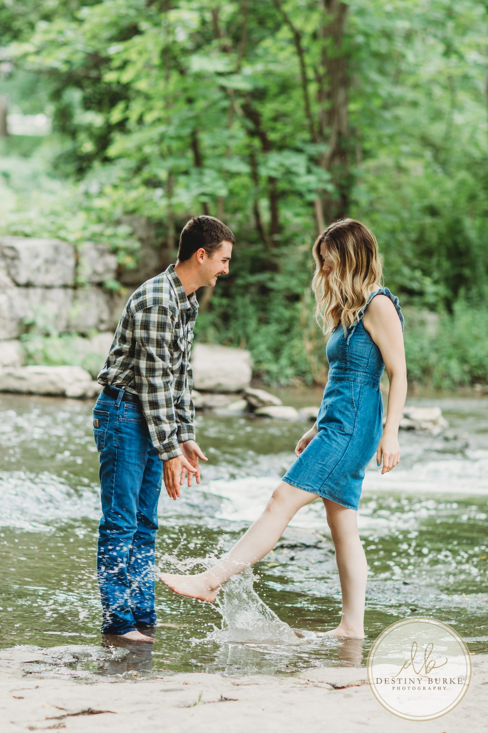 Rochester, Ny, Wedding, Photographer, Photography, Engagement, Couples, Mini Sessions, Avon NY, Avon, 5 Arch Bridge, Water, Creek Sessions,