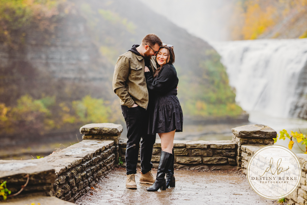 best surprise proposal photographer locations in Upstate, NY near Rochester, fall foliage, epic spots, photoshoot, Letchworth State Park, Castile, NY, engagement ring, waterfalls,