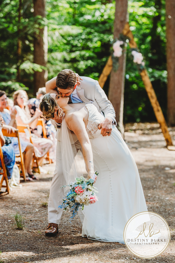 best wedding photographer near rochester ny, naples wedding venue at Cummings Nature Center