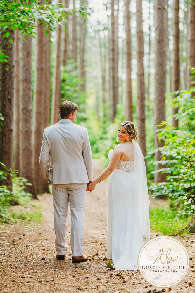 best wedding photographer near rochester ny, naples wedding venue at Cummings Nature Center