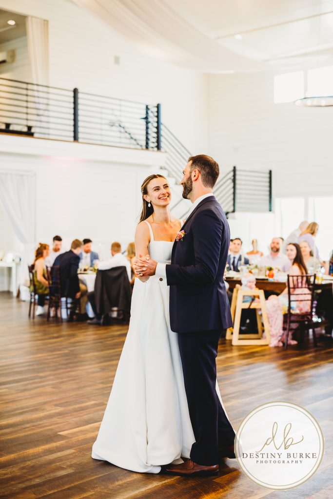 Luxury wedding photographer in Rochester NY