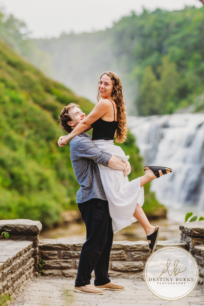 best surprise proposal engagement photographer near rochester ny at letchworth state park epic locations to propose